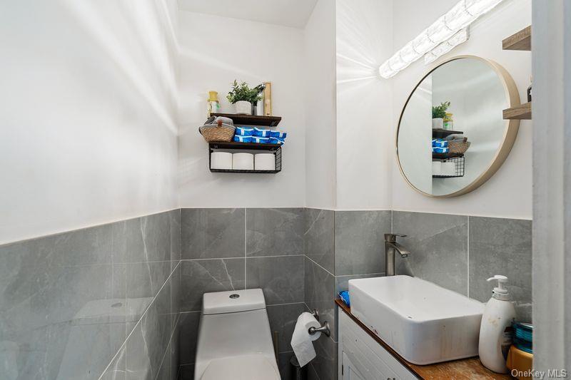 Single Family Euclid Brooklyn, NY 11208, MLS-939311-7