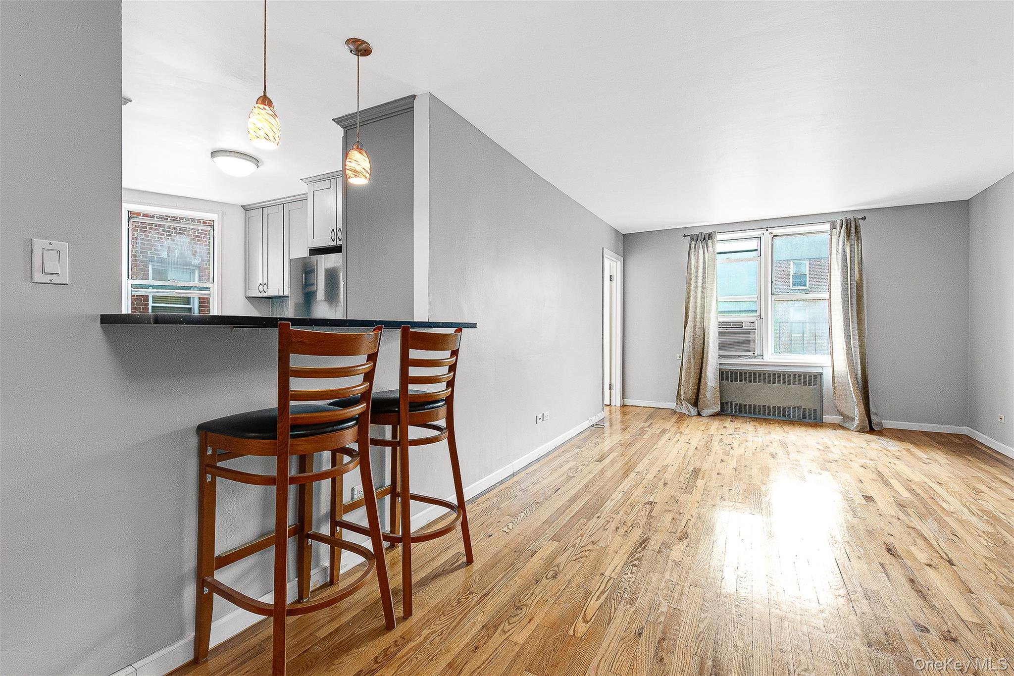 Coop Clyde  Queens, NY 11375, MLS-939325-10