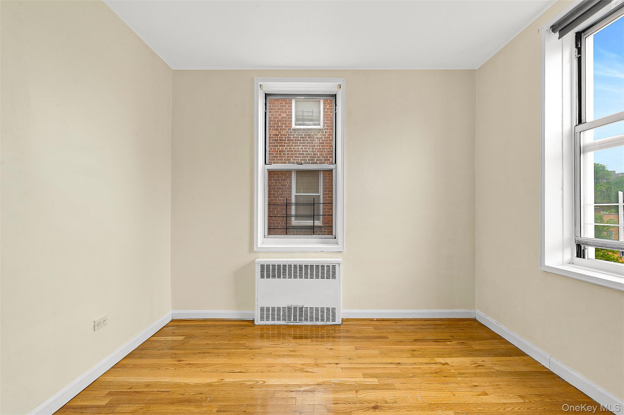 Coop Clyde  Queens, NY 11375, MLS-939325-16