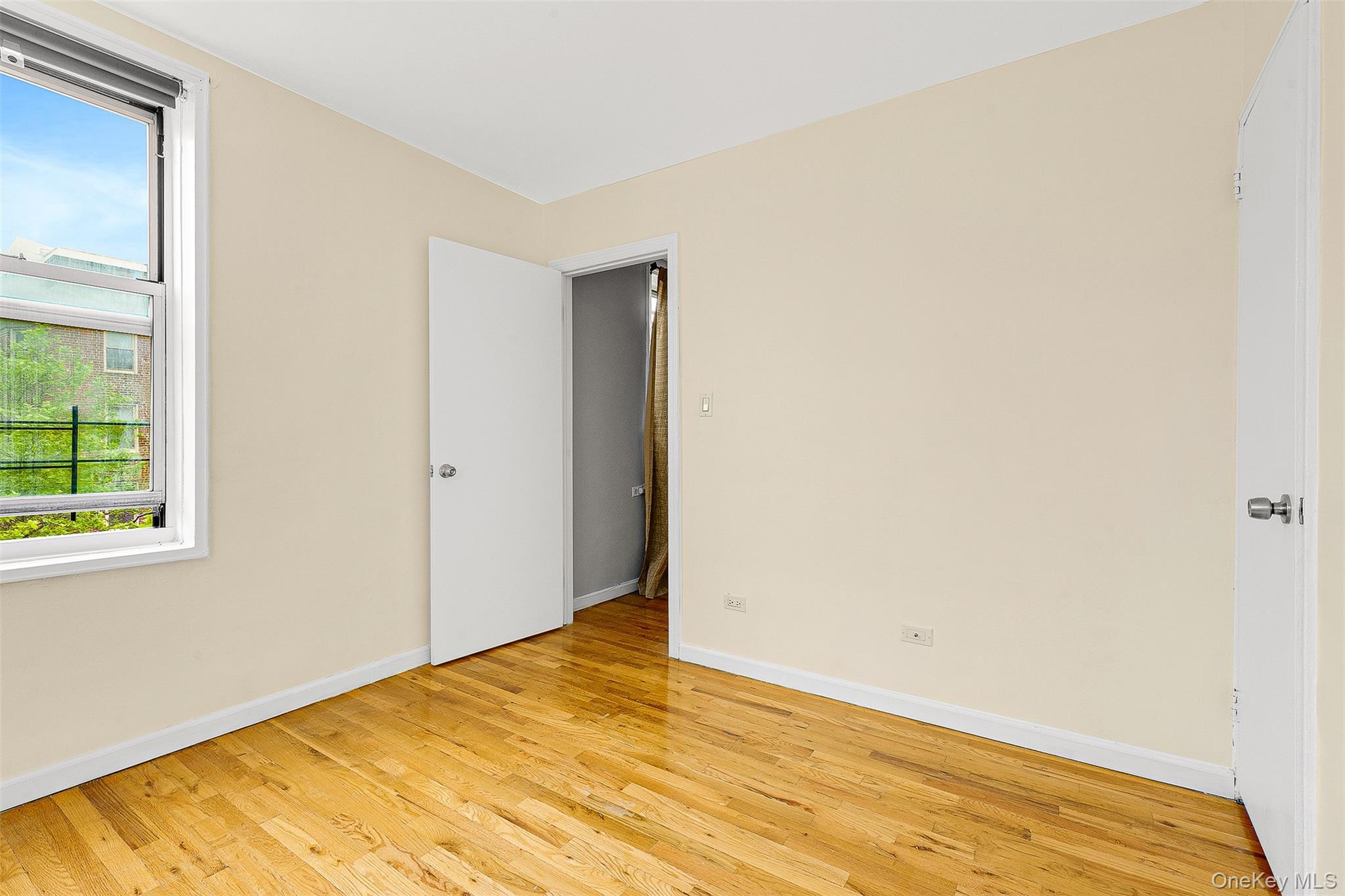 Coop Clyde  Queens, NY 11375, MLS-939325-17