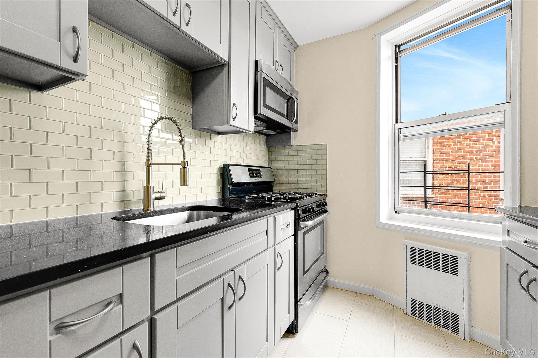 Coop Clyde  Queens, NY 11375, MLS-939325-21