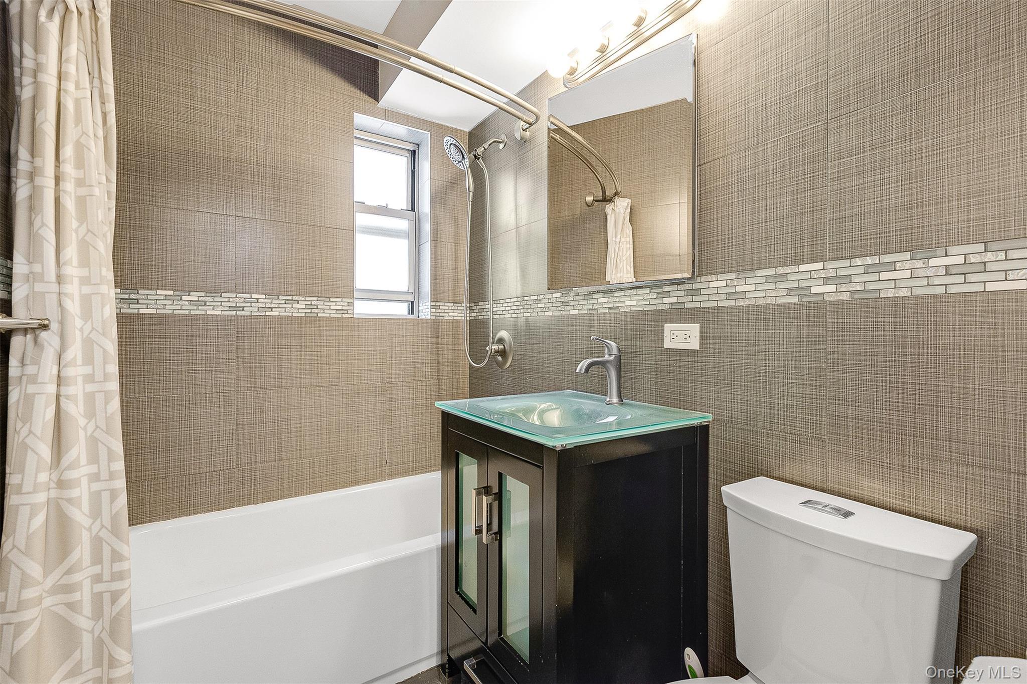 Coop Clyde  Queens, NY 11375, MLS-939325-24