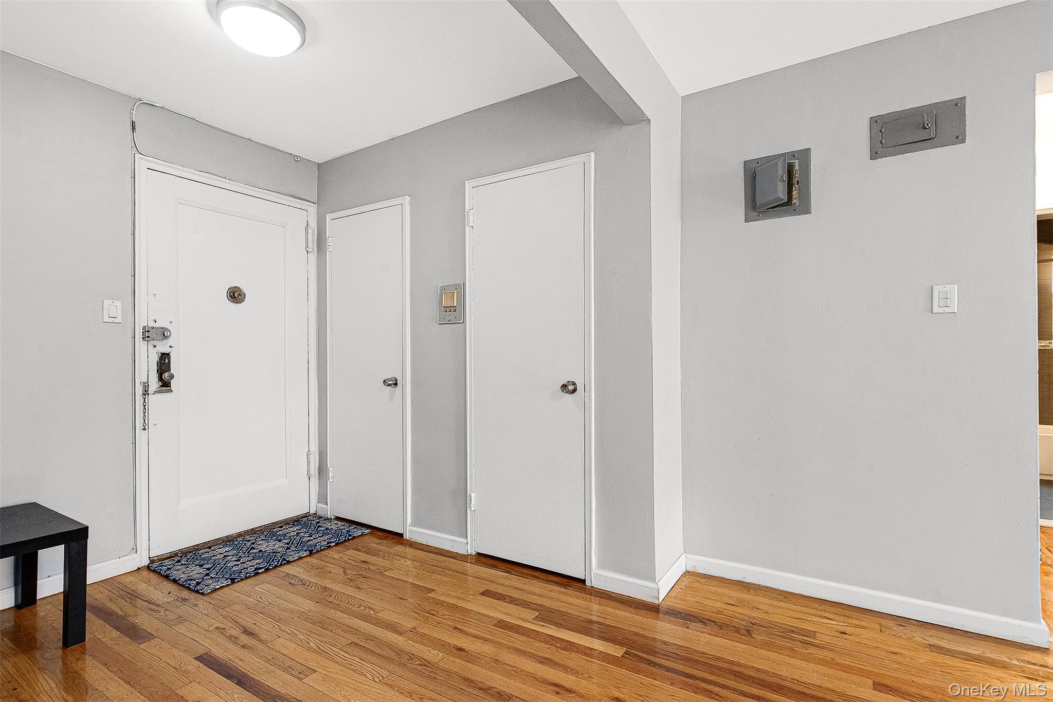 Coop Clyde  Queens, NY 11375, MLS-939325-6