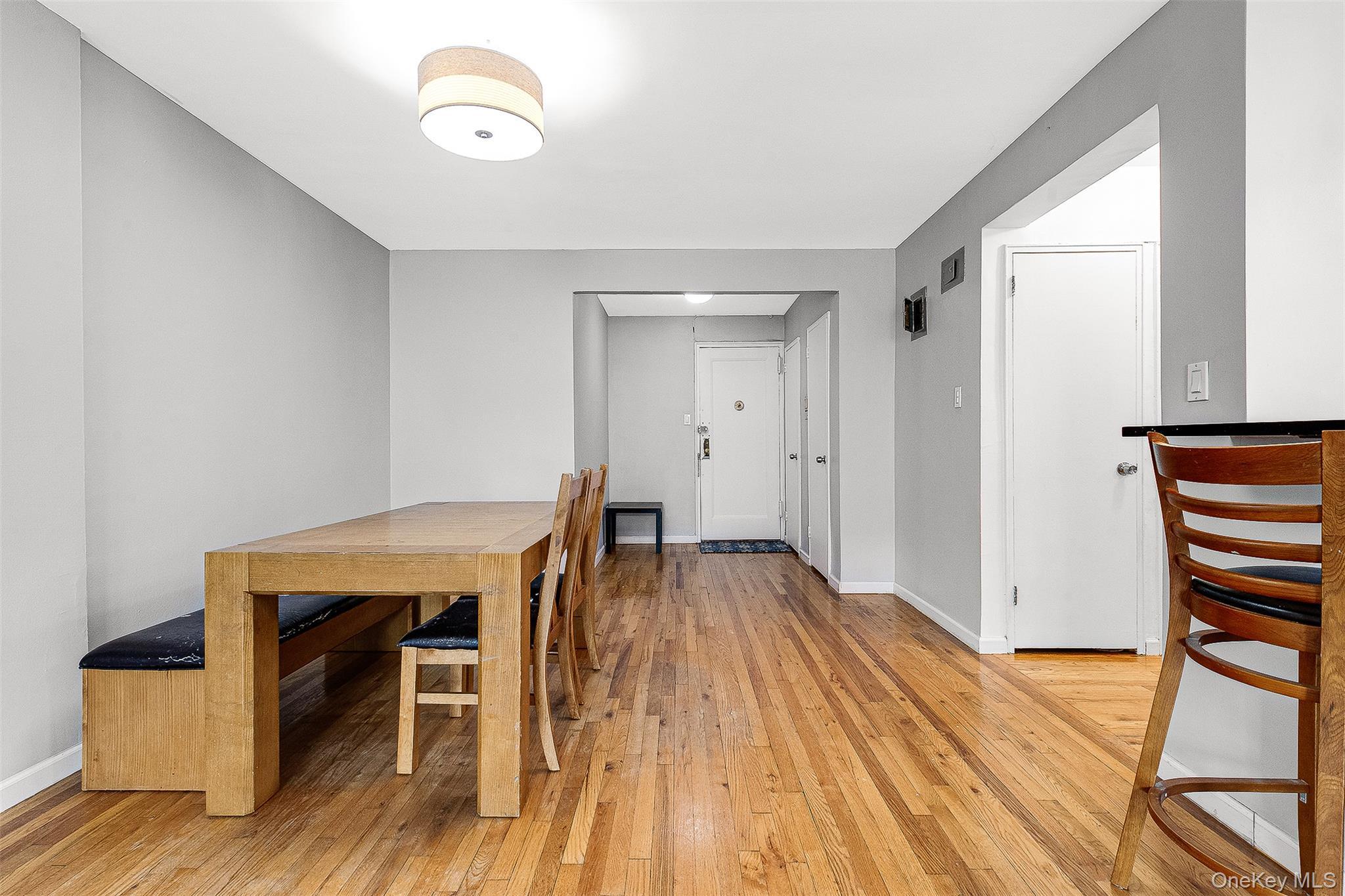 Coop Clyde  Queens, NY 11375, MLS-939325-9