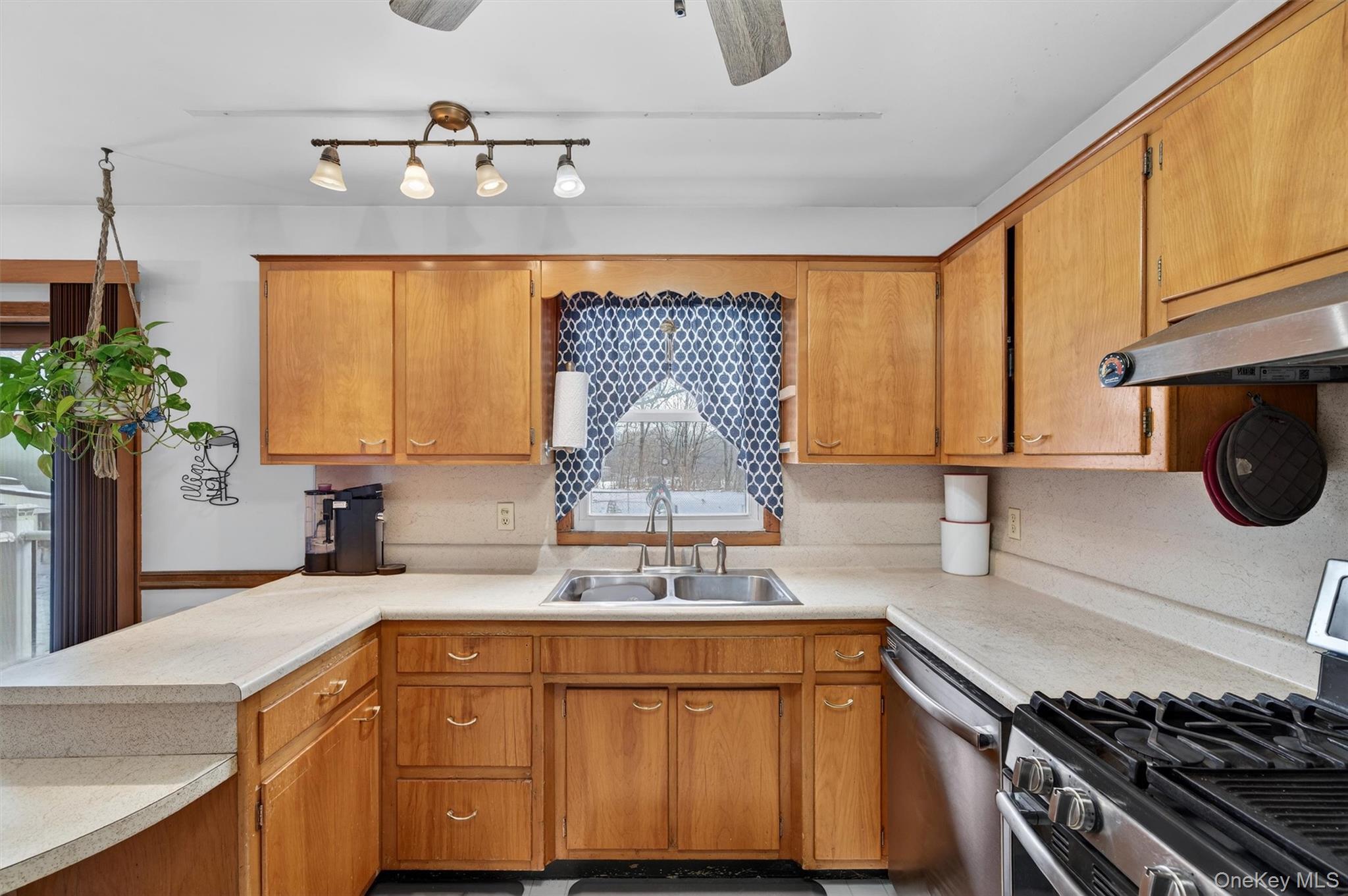 Single Family Scotchtown Orange County, NY 10941, MLS-939326-11