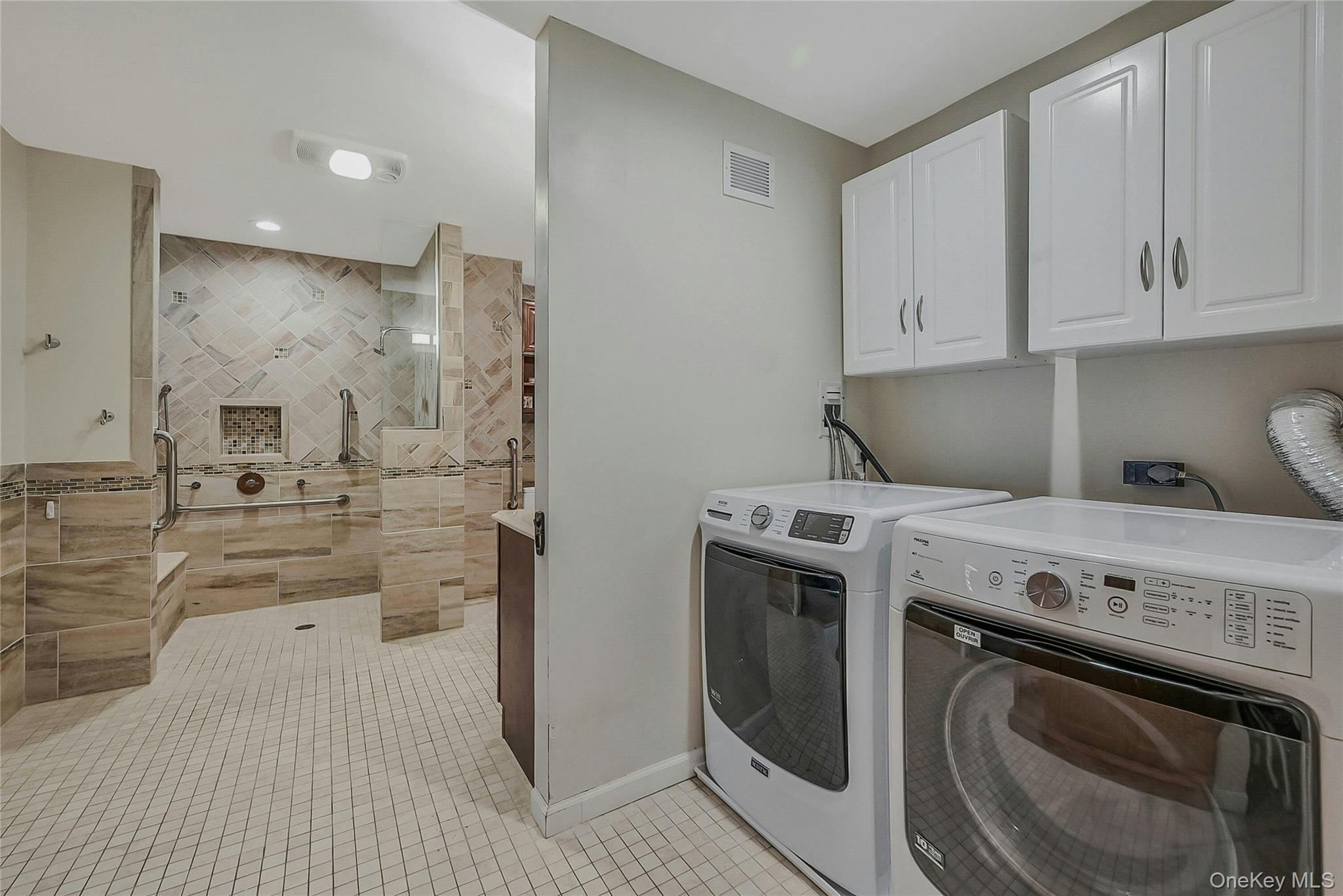 Single Family Rosemary Suffolk County, NY 11730, MLS-939327-25