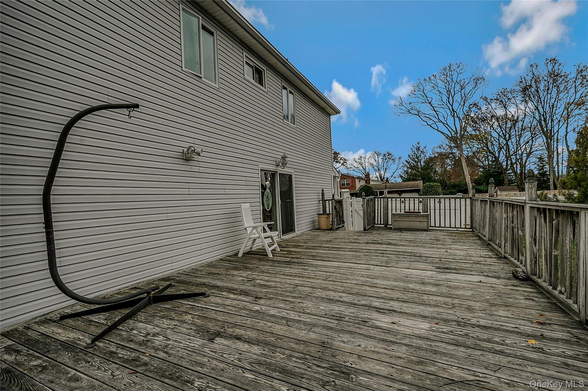 Single Family Rosemary Suffolk County, NY 11730, MLS-939327-32