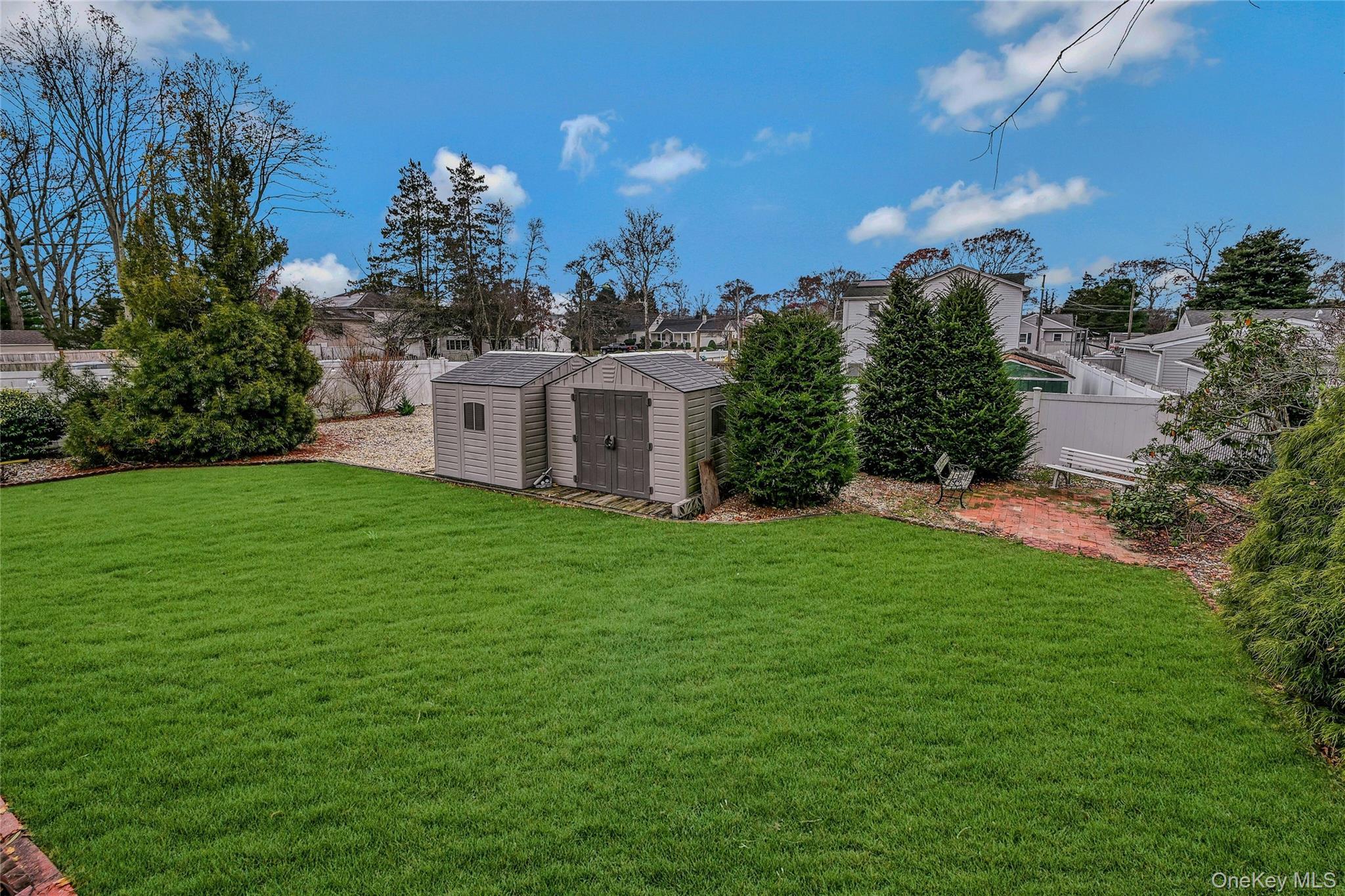 Single Family Rosemary Suffolk County, NY 11730, MLS-939327-33