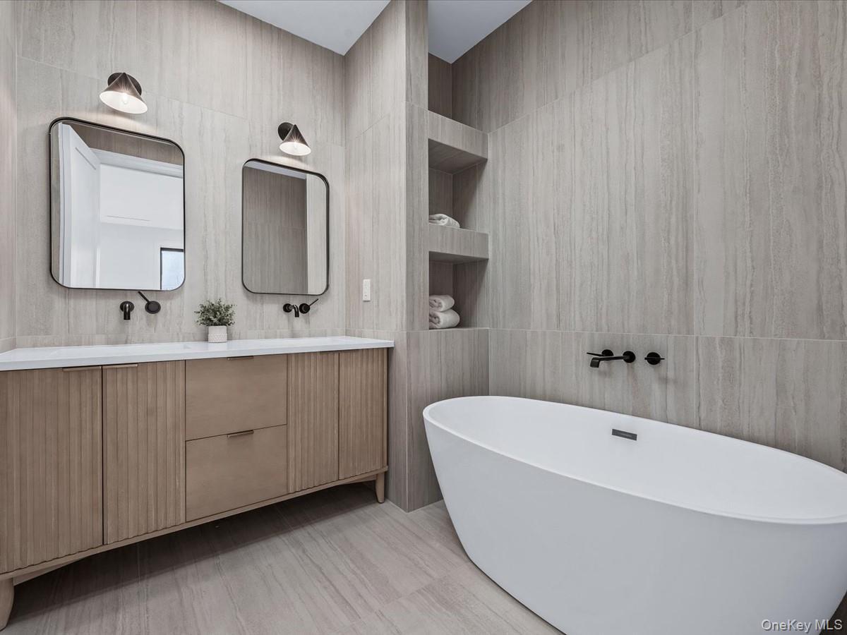 Single Family Hancock Street  Brooklyn, NY 11233, MLS-939363-15