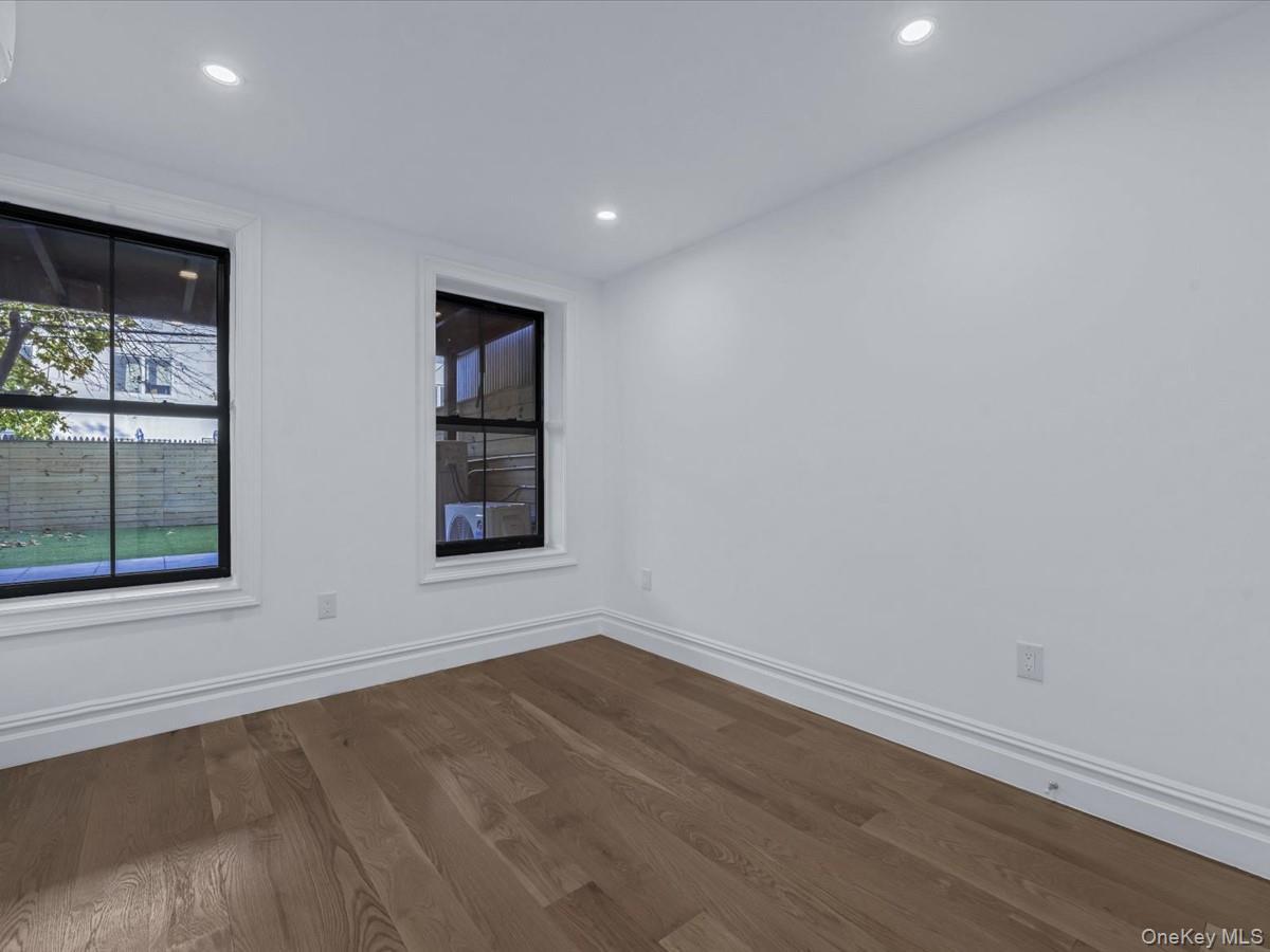 Single Family Hancock Street  Brooklyn, NY 11233, MLS-939363-28