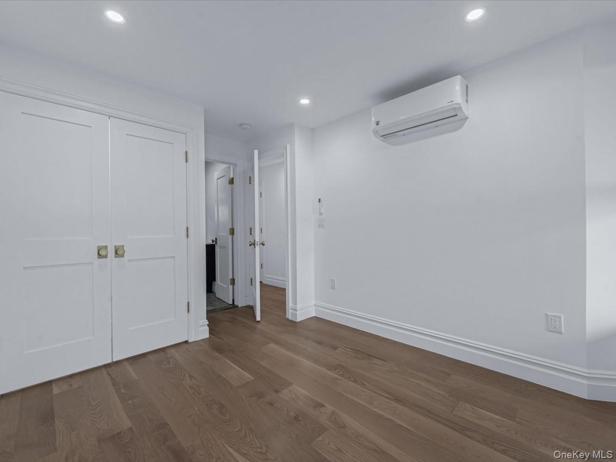 Single Family Hancock Street  Brooklyn, NY 11233, MLS-939363-29