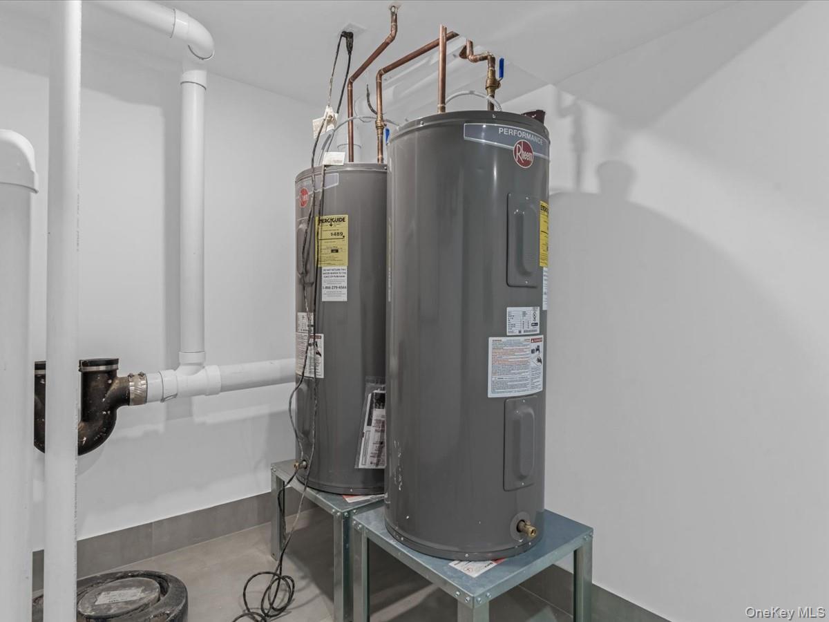 Single Family Hancock Street  Brooklyn, NY 11233, MLS-939363-41