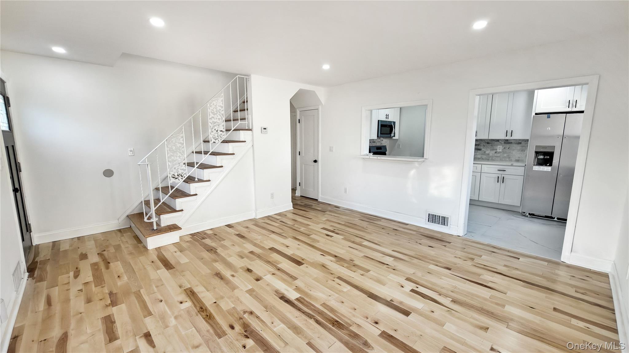 Single Family Circle  Nassau County, NY 11550, MLS-939378-12