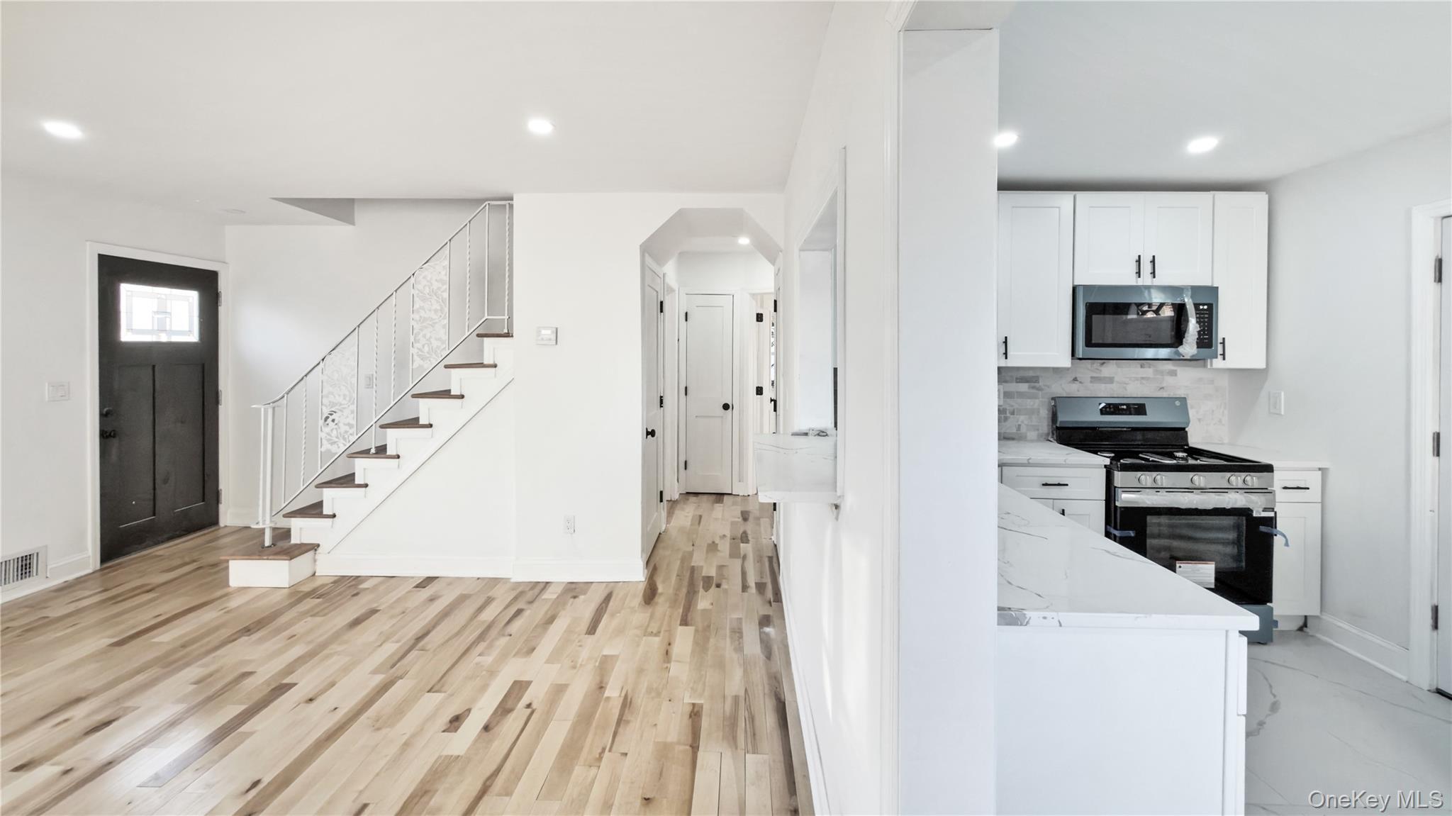 Single Family Circle  Nassau County, NY 11550, MLS-939378-14