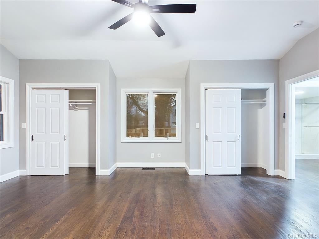 Single Family Clinton Suffolk County, NY 11772, MLS-939382-29