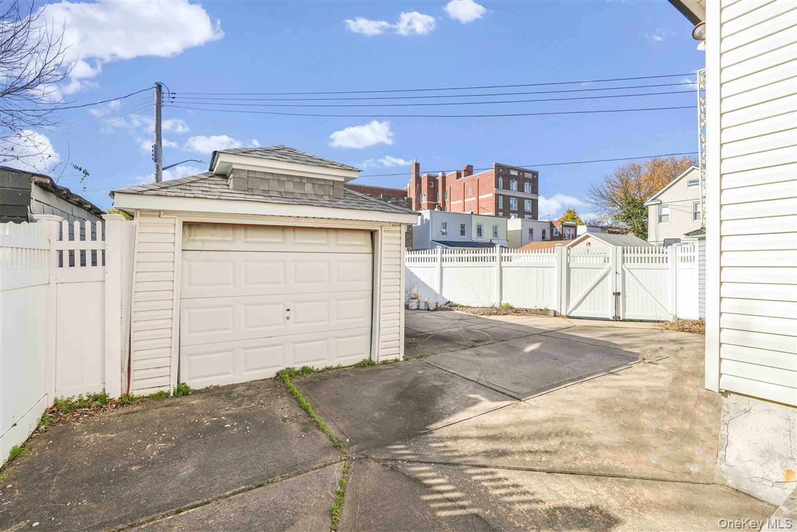 Single Family 128th Queens, NY 11420, MLS-939397-31