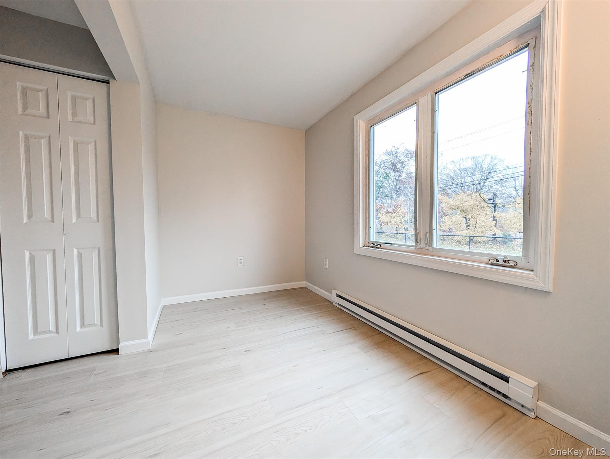 Single Family Joshuas Suffolk County, NY 11722, MLS-939399-12