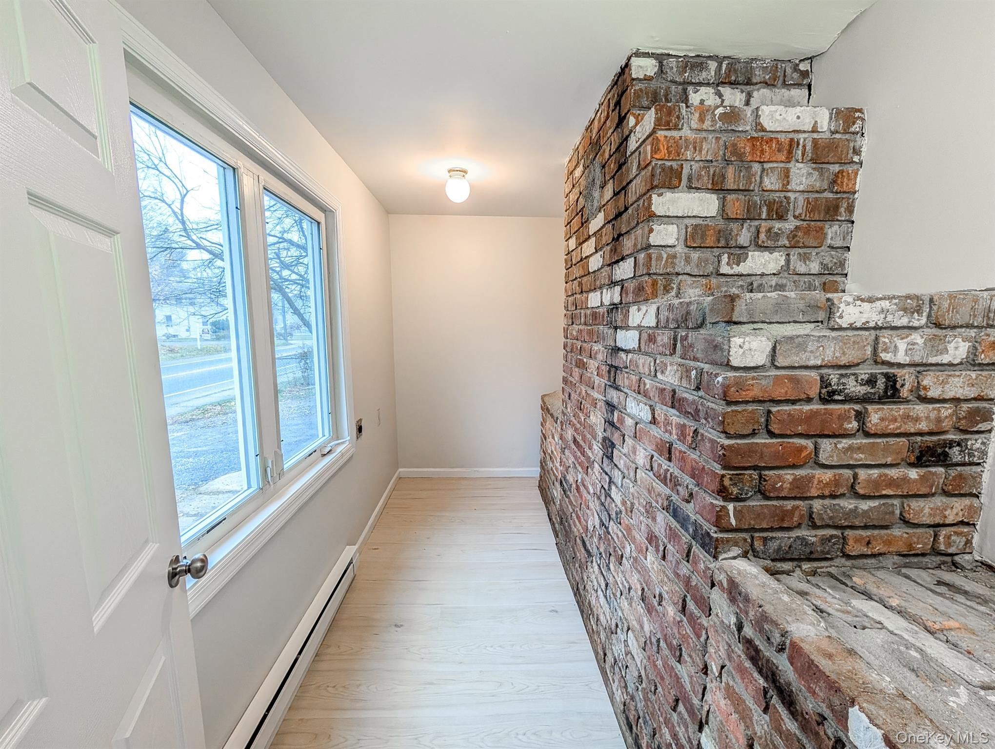 Single Family Joshuas Suffolk County, NY 11722, MLS-939399-14