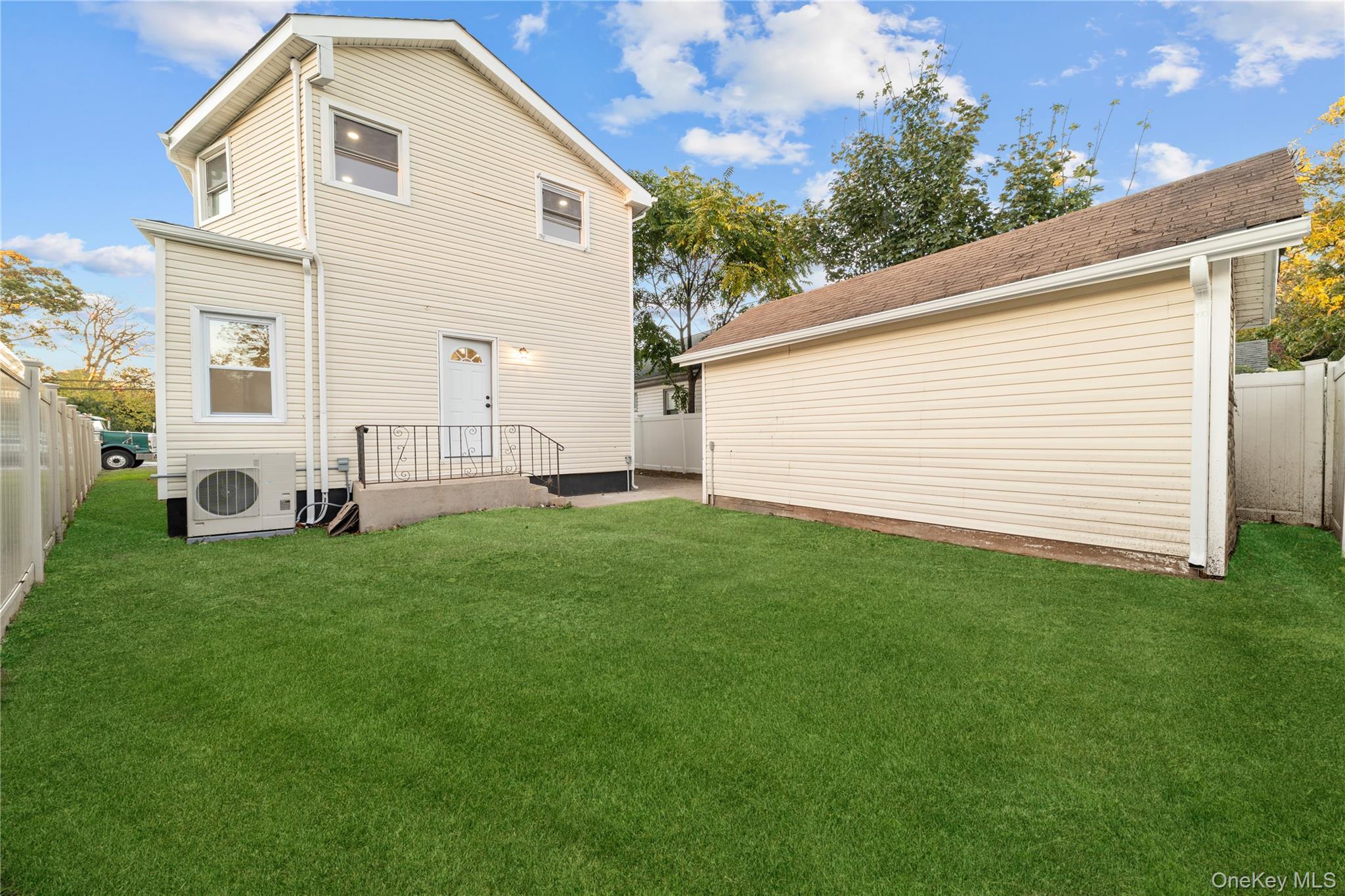 Single Family Lincoln  Nassau County, NY 11575, MLS-939430-13