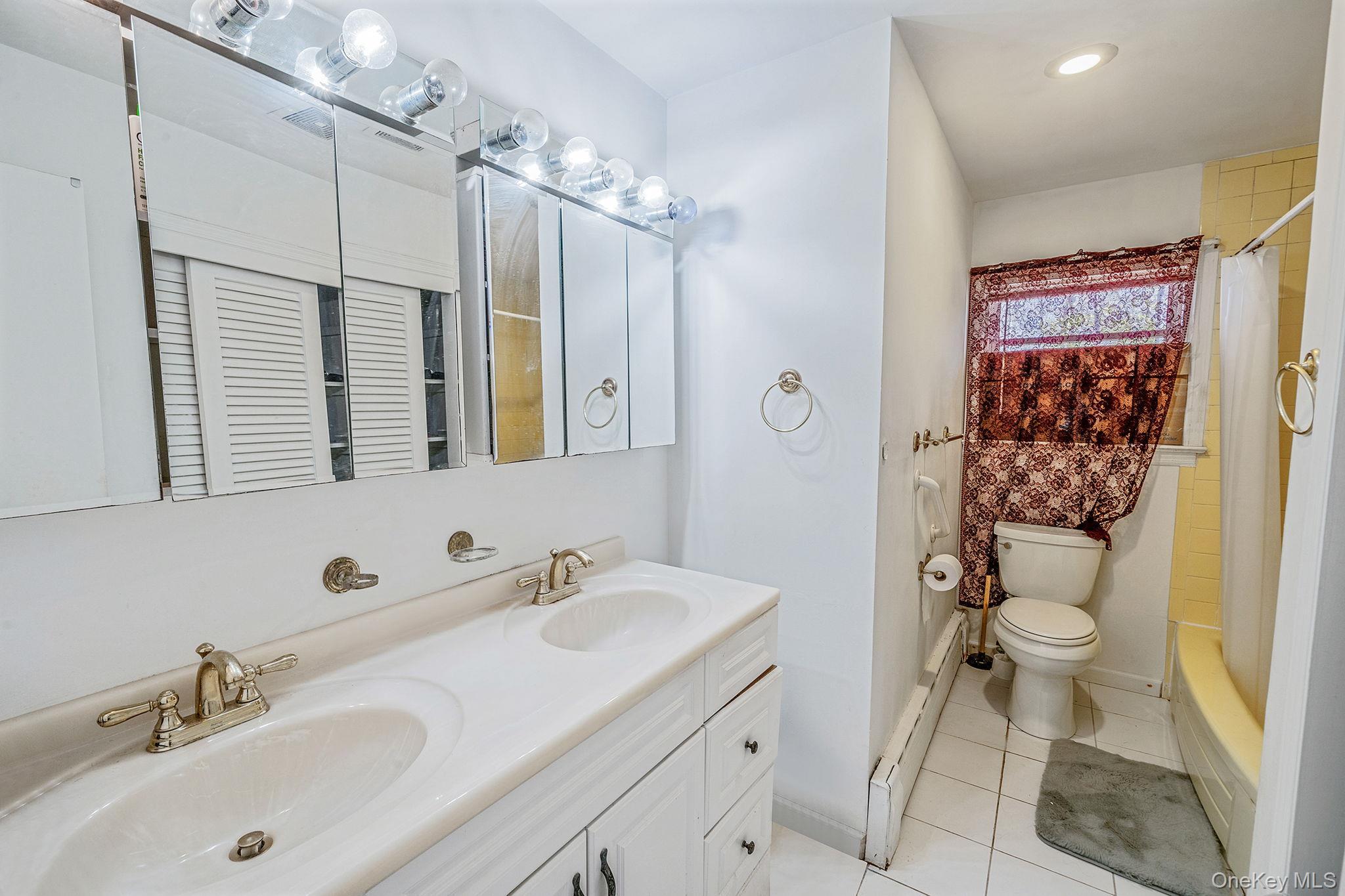 Single Family Coram Swezeytown Suffolk County, NY 11727, MLS-939457-22