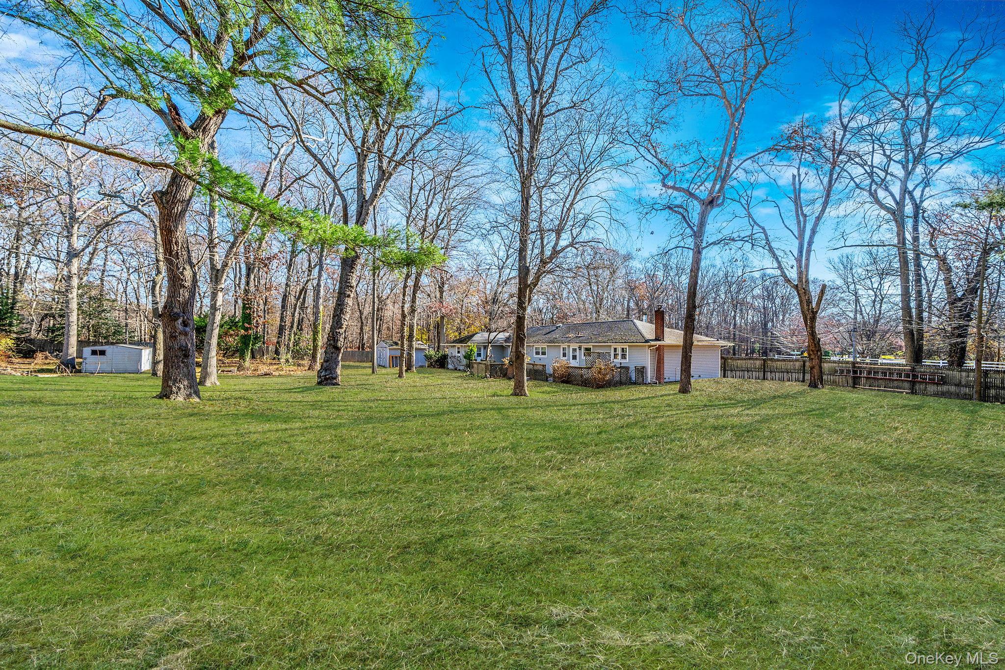 Single Family Coram Swezeytown Suffolk County, NY 11727, MLS-939457-27