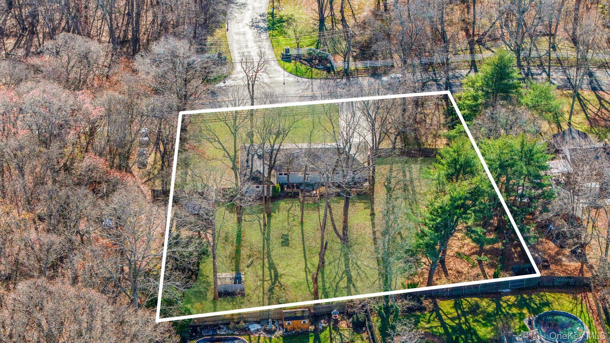 Single Family Coram Swezeytown Suffolk County, NY 11727, MLS-939457-34