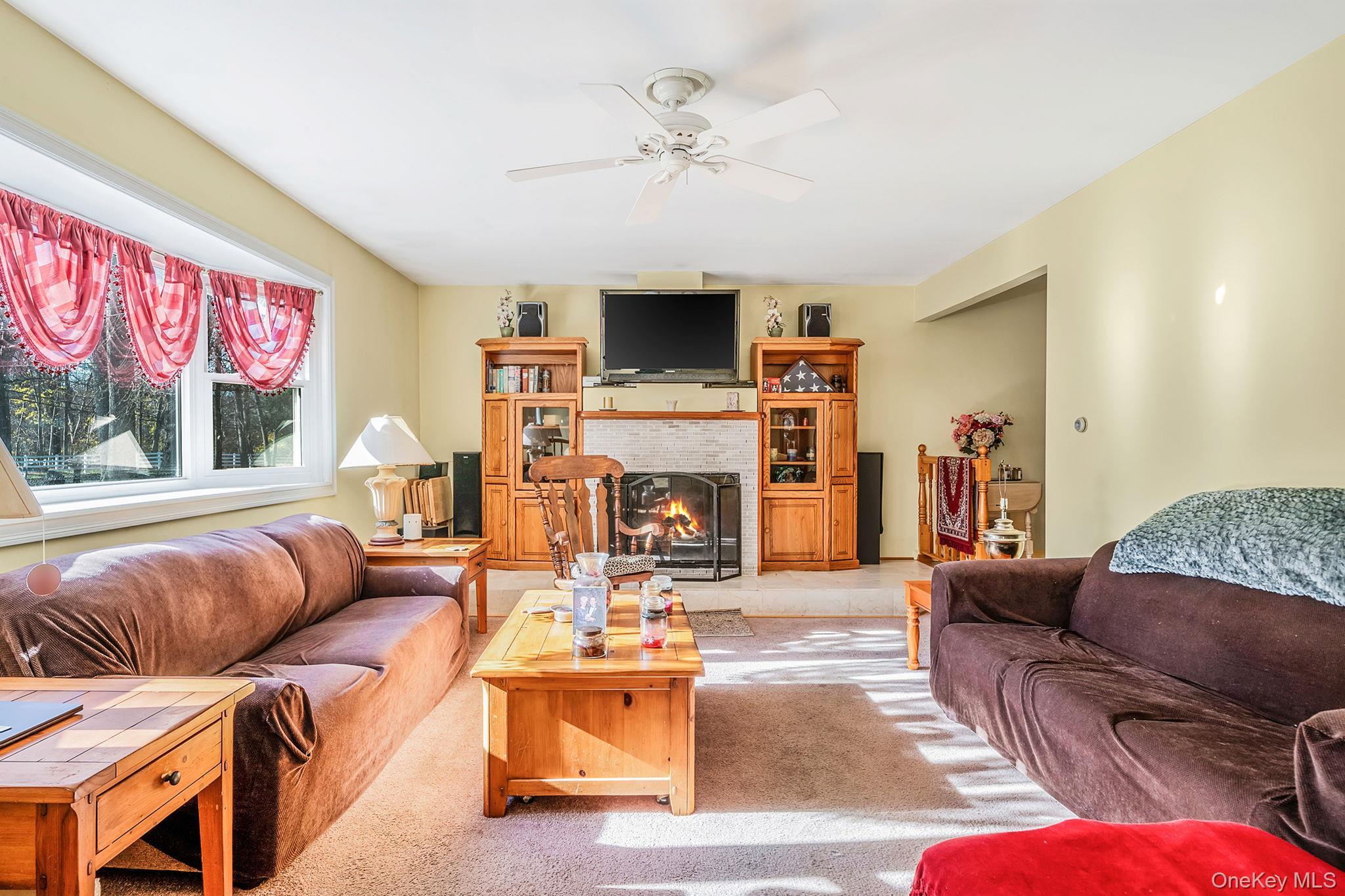 Single Family Coram Swezeytown Suffolk County, NY 11727, MLS-939457-5