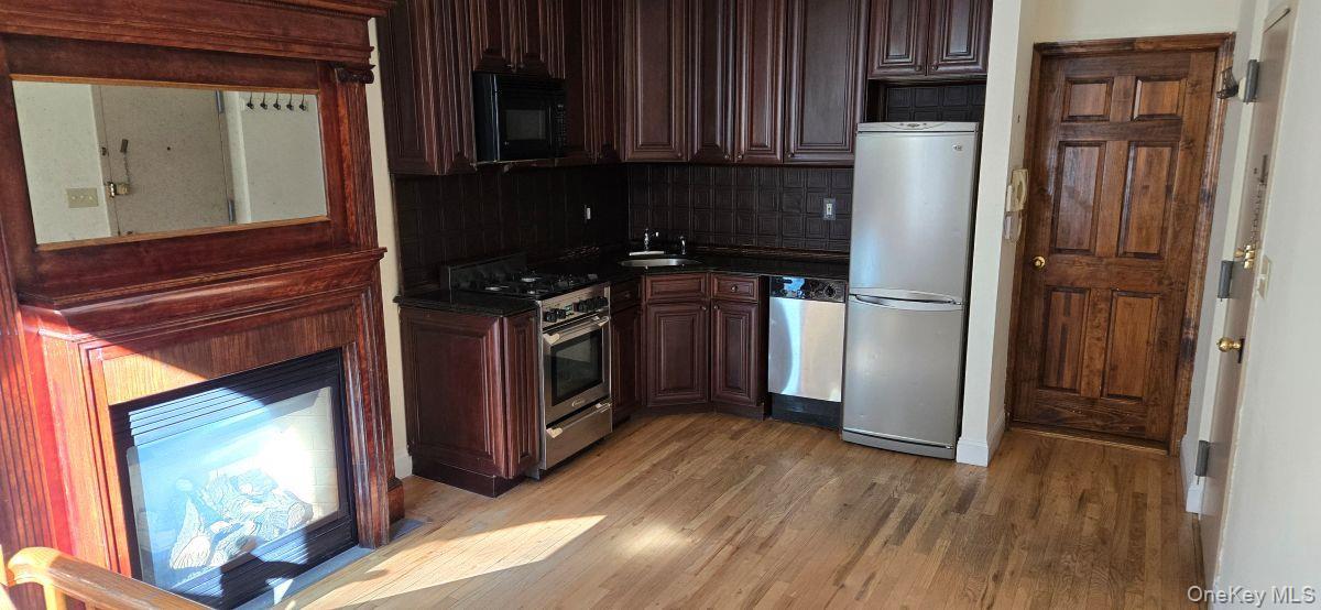 Condo W 137th Street Manhattan, NY 10030, MLS-939464-2