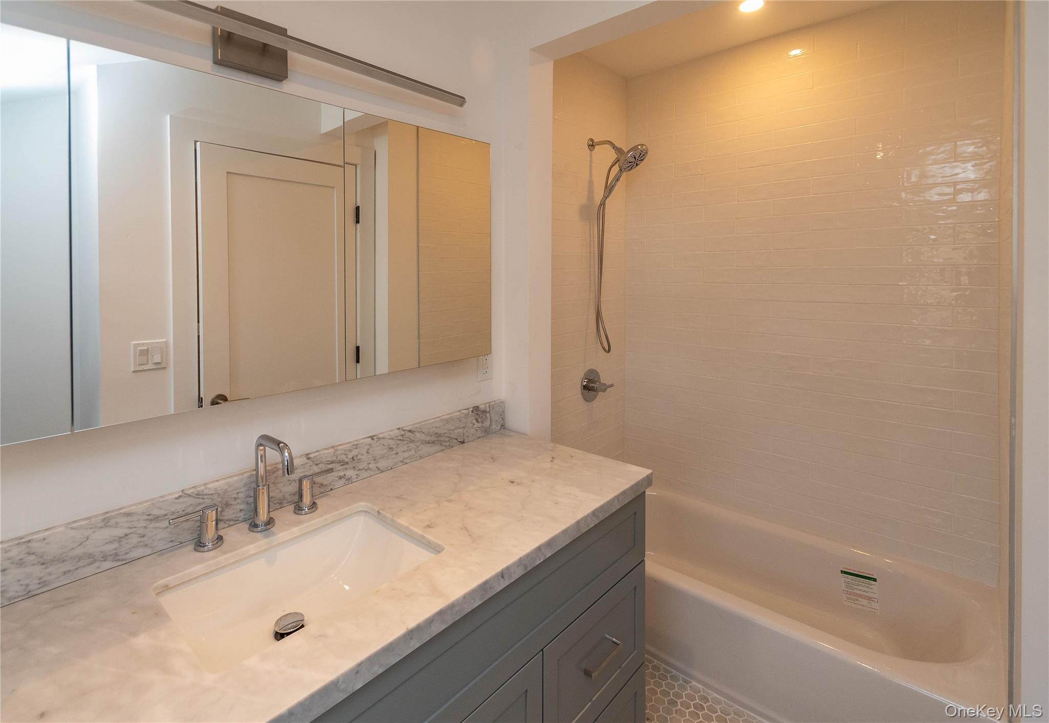 Single Family Anna Ulster County, NY 12446, MLS-939490-21