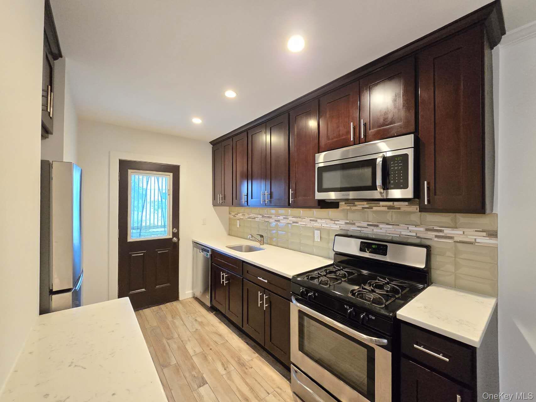 Single Family Noll  Brooklyn, NY 11206, MLS-939497-10