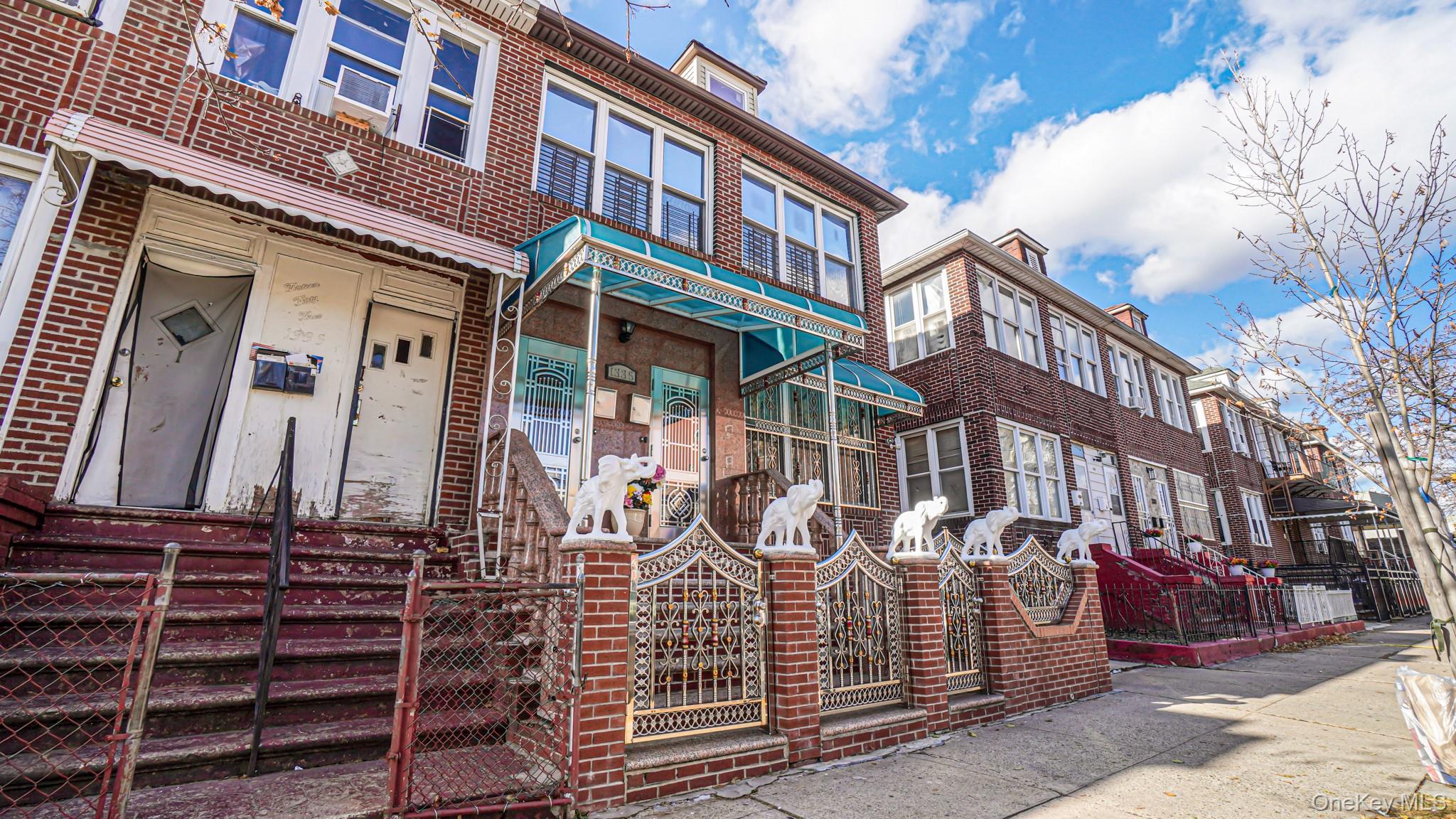 Single Family Commonwealth Bronx, NY 10472, MLS-939500-2