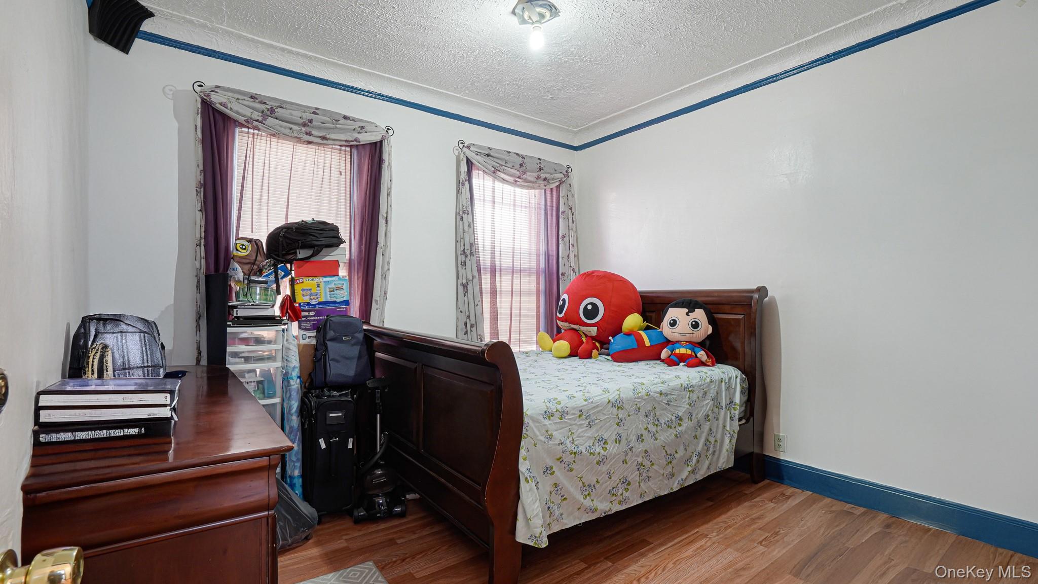 Single Family Commonwealth Bronx, NY 10472, MLS-939500-21