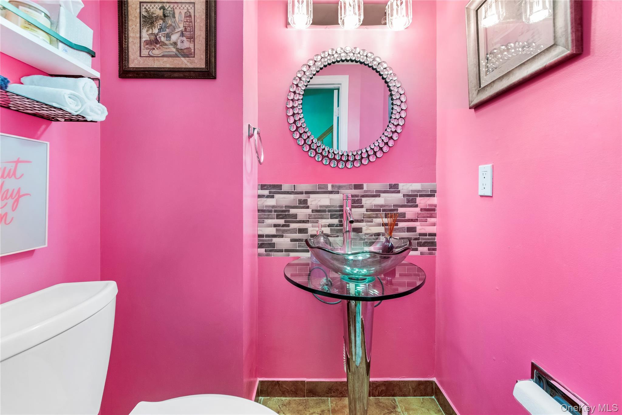 Single Family Creekside  Rockland County, NY 10977, MLS-939566-10