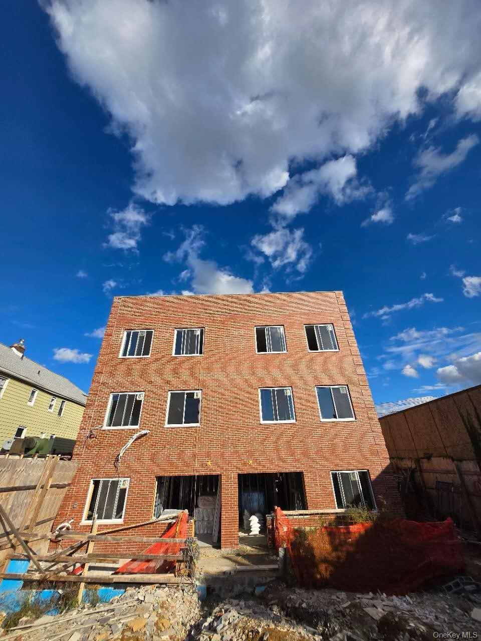 Single Family College Point  Queens, NY 11356, MLS-939579-2