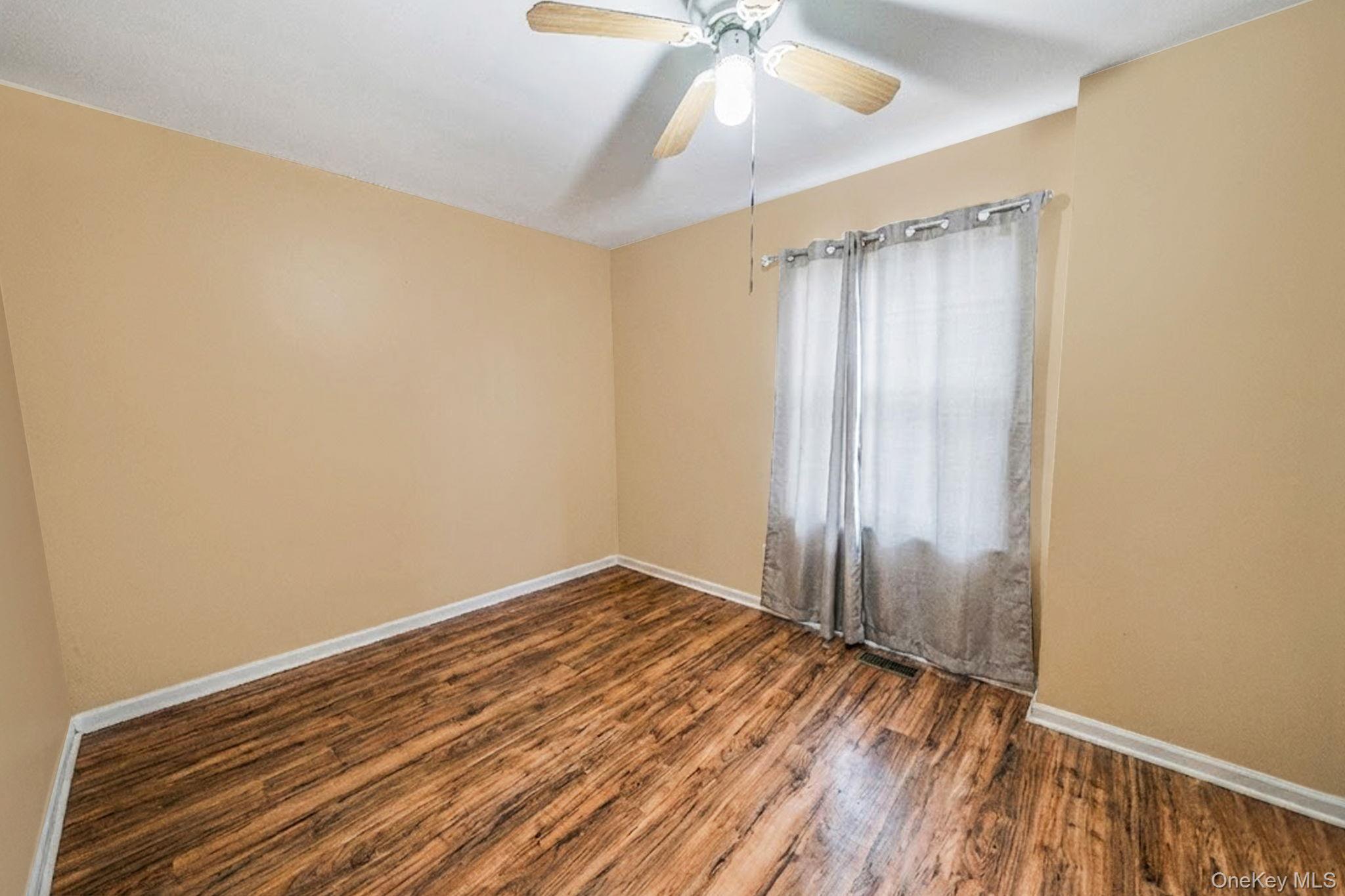 Single Family Satinwood Suffolk County, NY 11722, MLS-939601-13