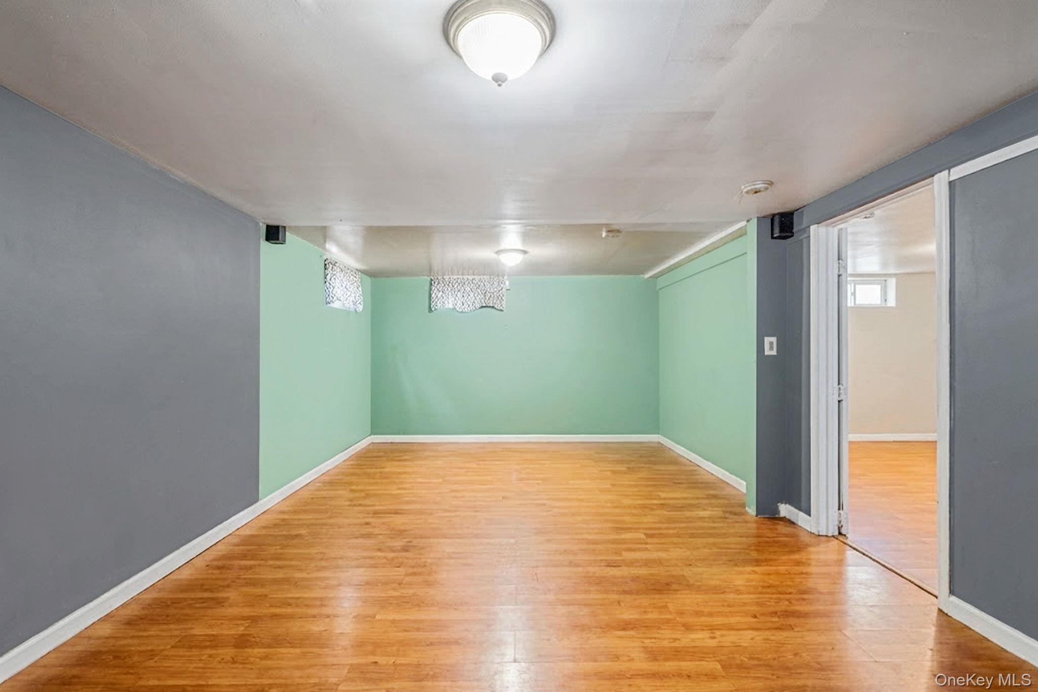 Single Family Satinwood Suffolk County, NY 11722, MLS-939601-18