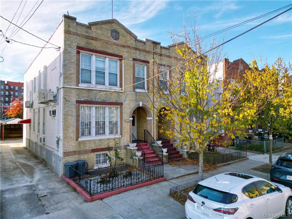 Single Family 22nd  Brooklyn, NY 11229, MLS-939609-2