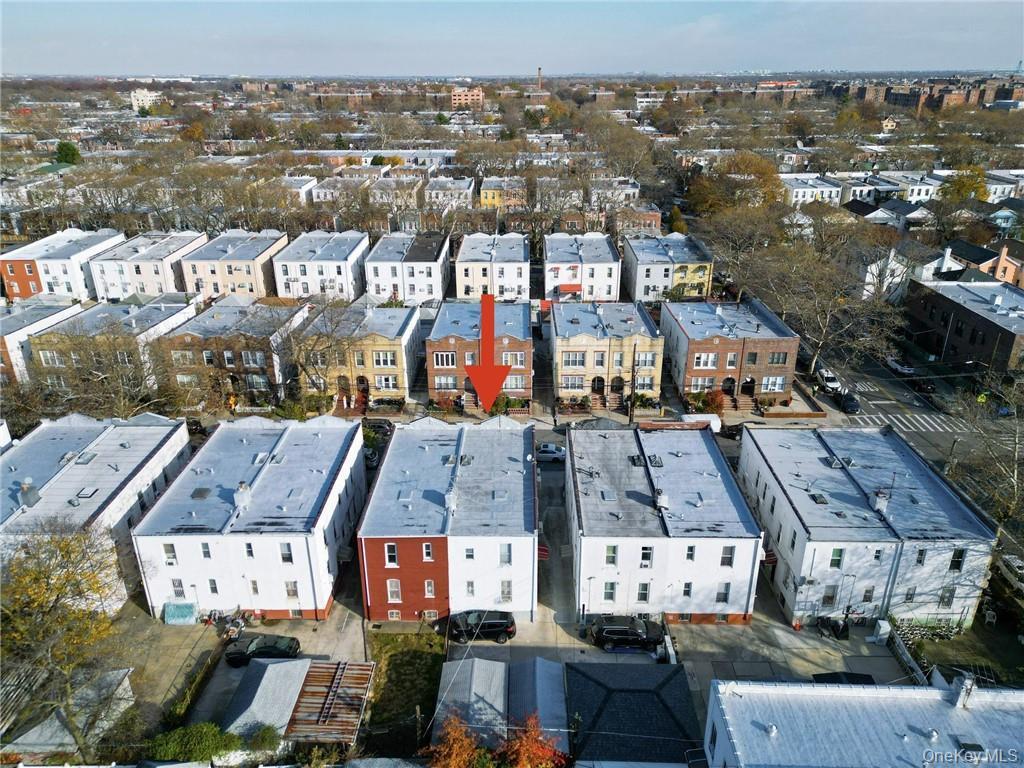 Single Family 22nd  Brooklyn, NY 11229, MLS-939609-32