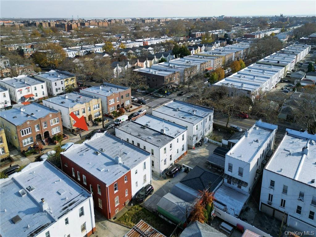 Single Family 22nd  Brooklyn, NY 11229, MLS-939609-33