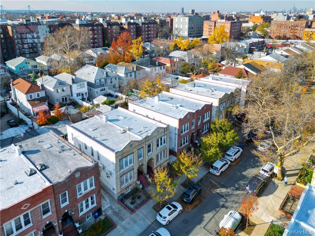 Single Family 22nd  Brooklyn, NY 11229, MLS-939609-34