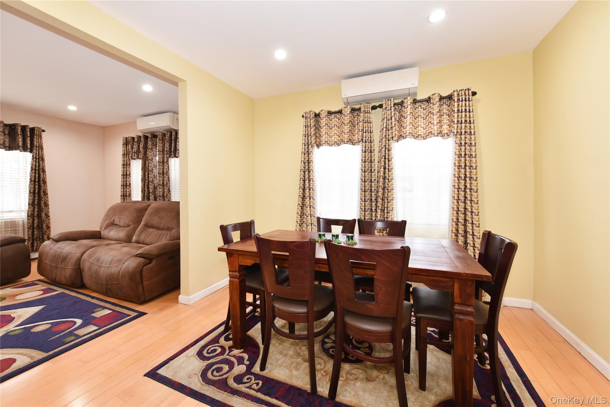 Single Family Stewart Nassau County, NY 11550, MLS-939619-17