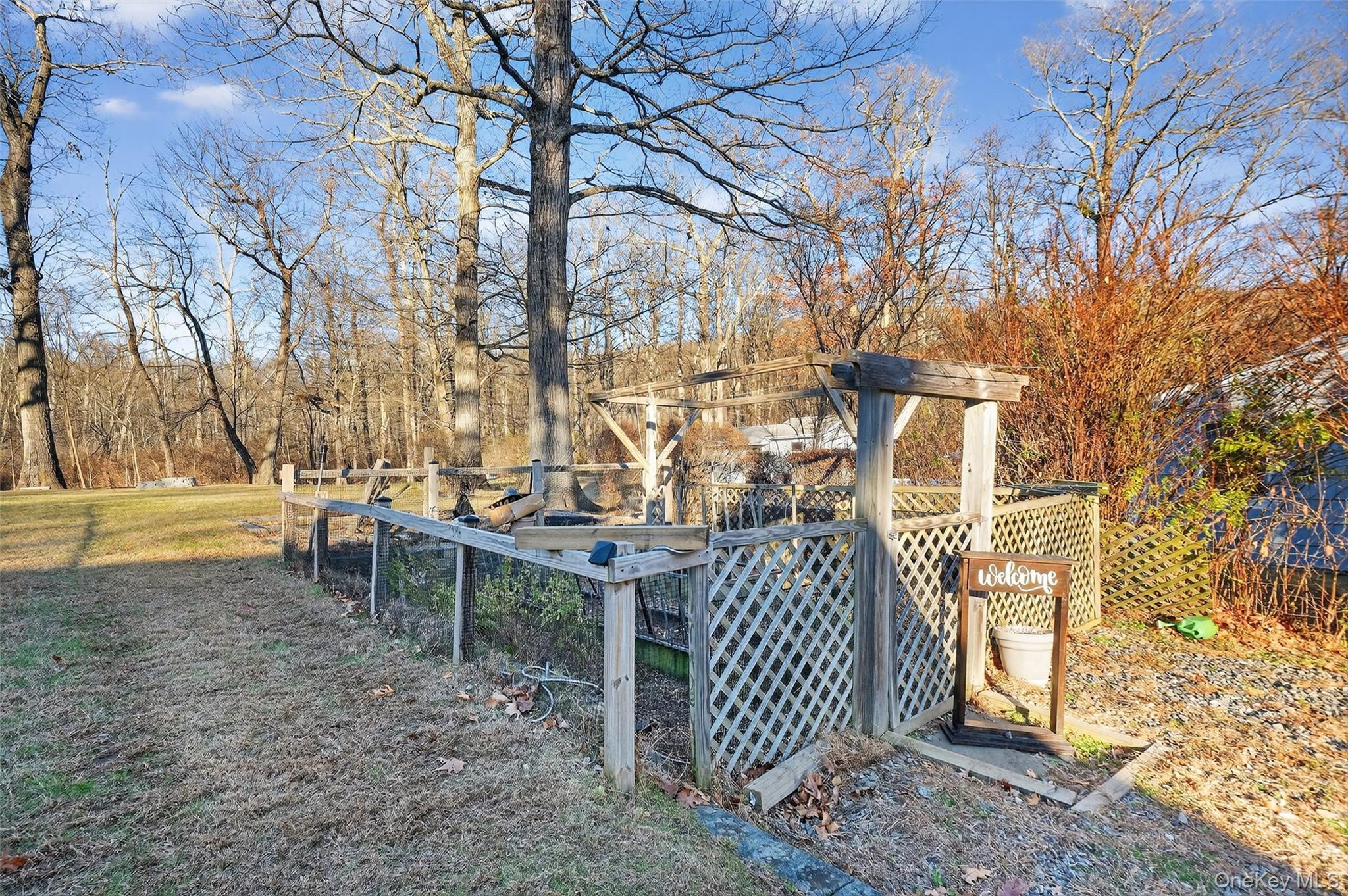 Single Family Beach Putnam County, NY 10541, MLS-939635-32