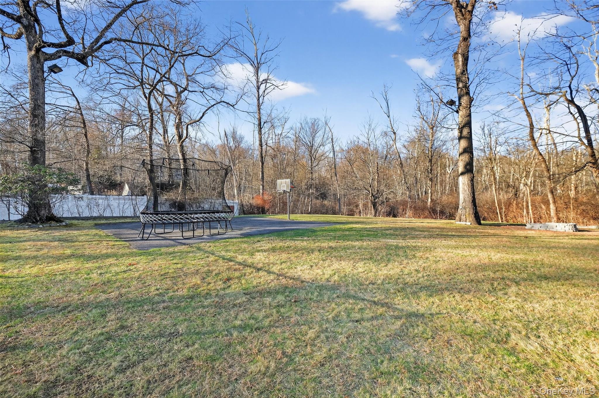 Single Family Beach Putnam County, NY 10541, MLS-939635-33