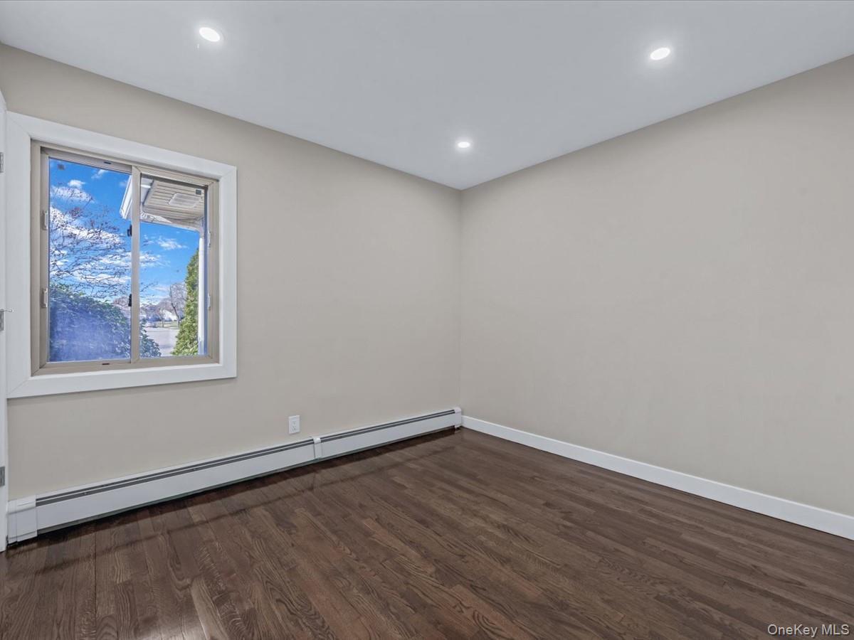 Single Family Morgan Nassau County, NY 11793, MLS-939636-15