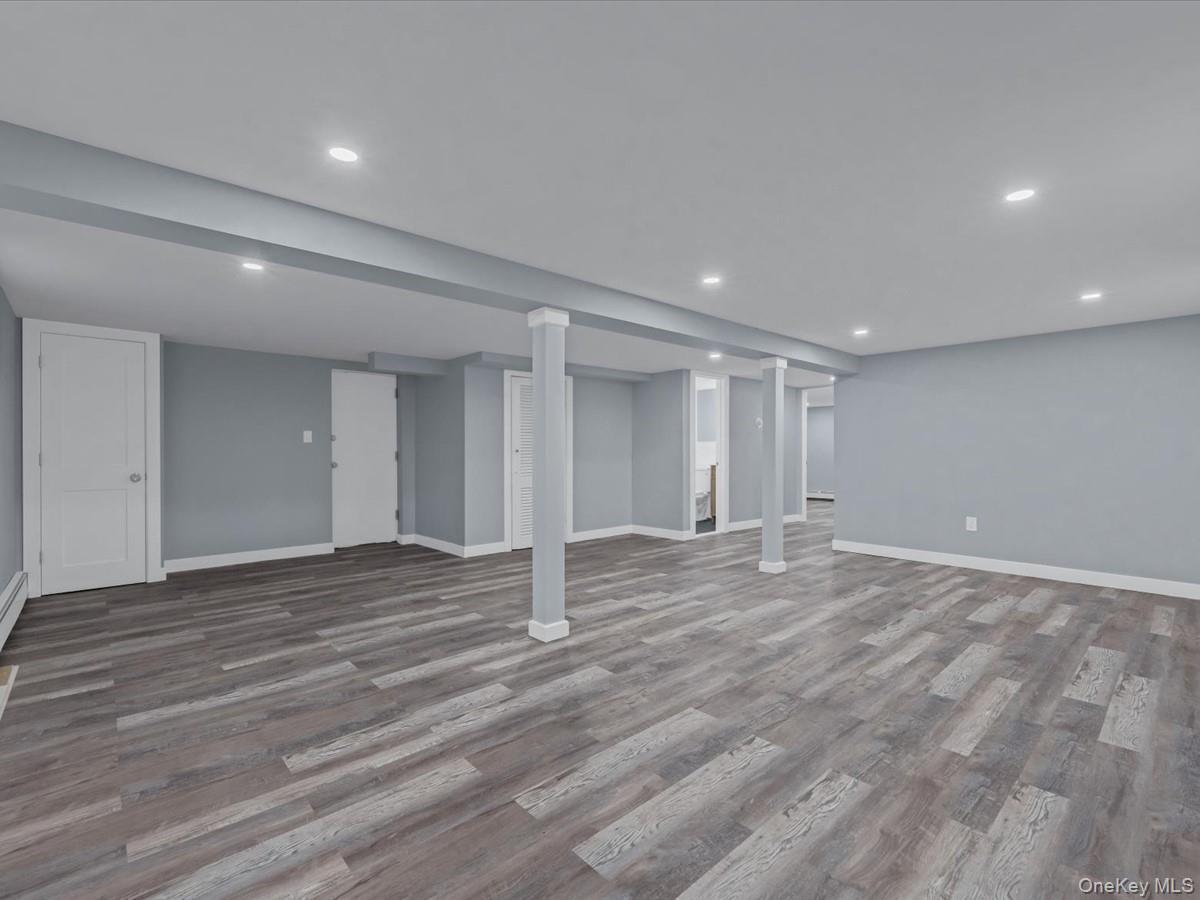 Single Family Morgan Nassau County, NY 11793, MLS-939636-17