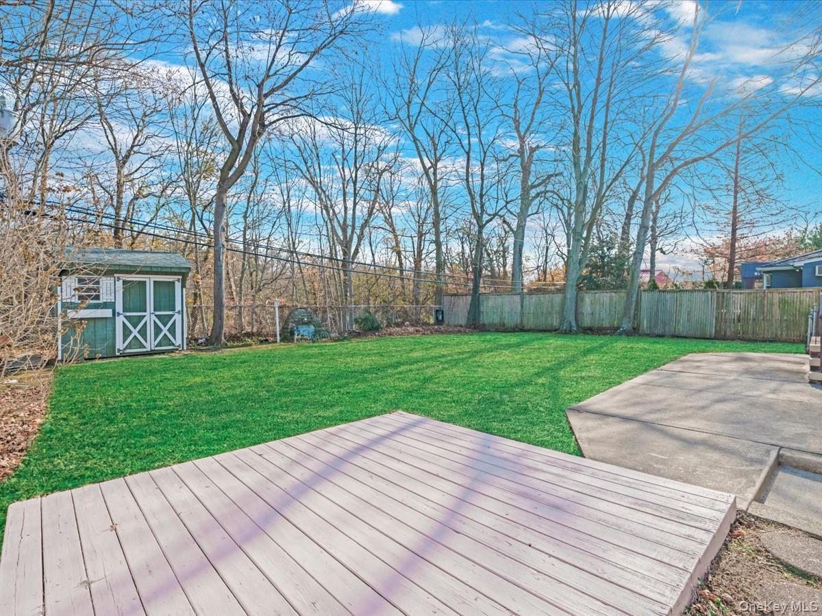 Single Family Morgan Nassau County, NY 11793, MLS-939636-23