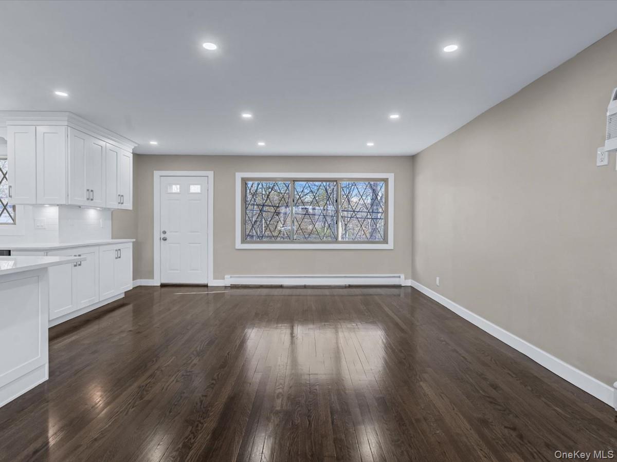 Single Family Morgan Nassau County, NY 11793, MLS-939636-5