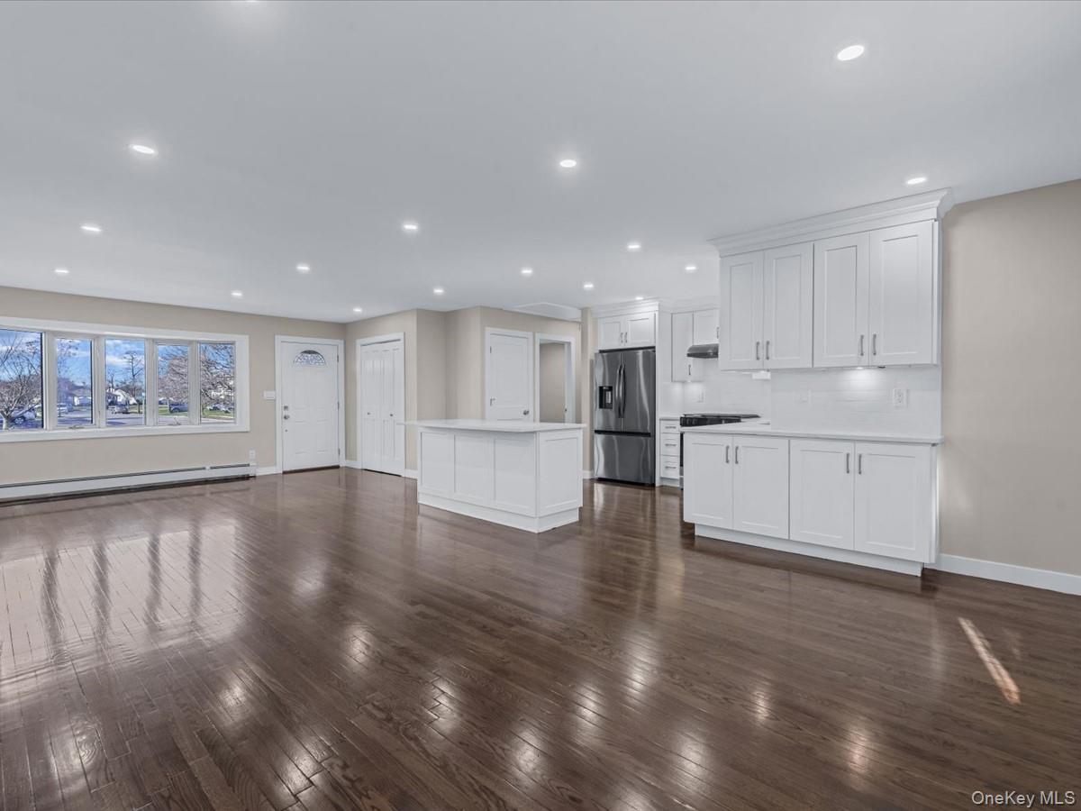 Single Family Morgan Nassau County, NY 11793, MLS-939636-6