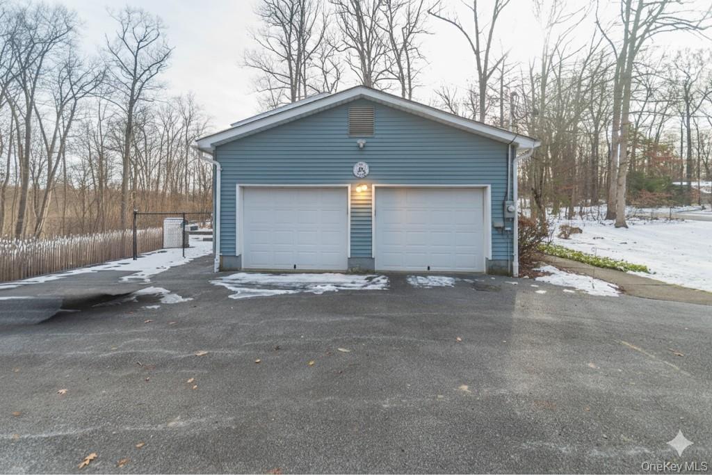 Single Family Brook Dutchess County, NY 12590, MLS-939642-31