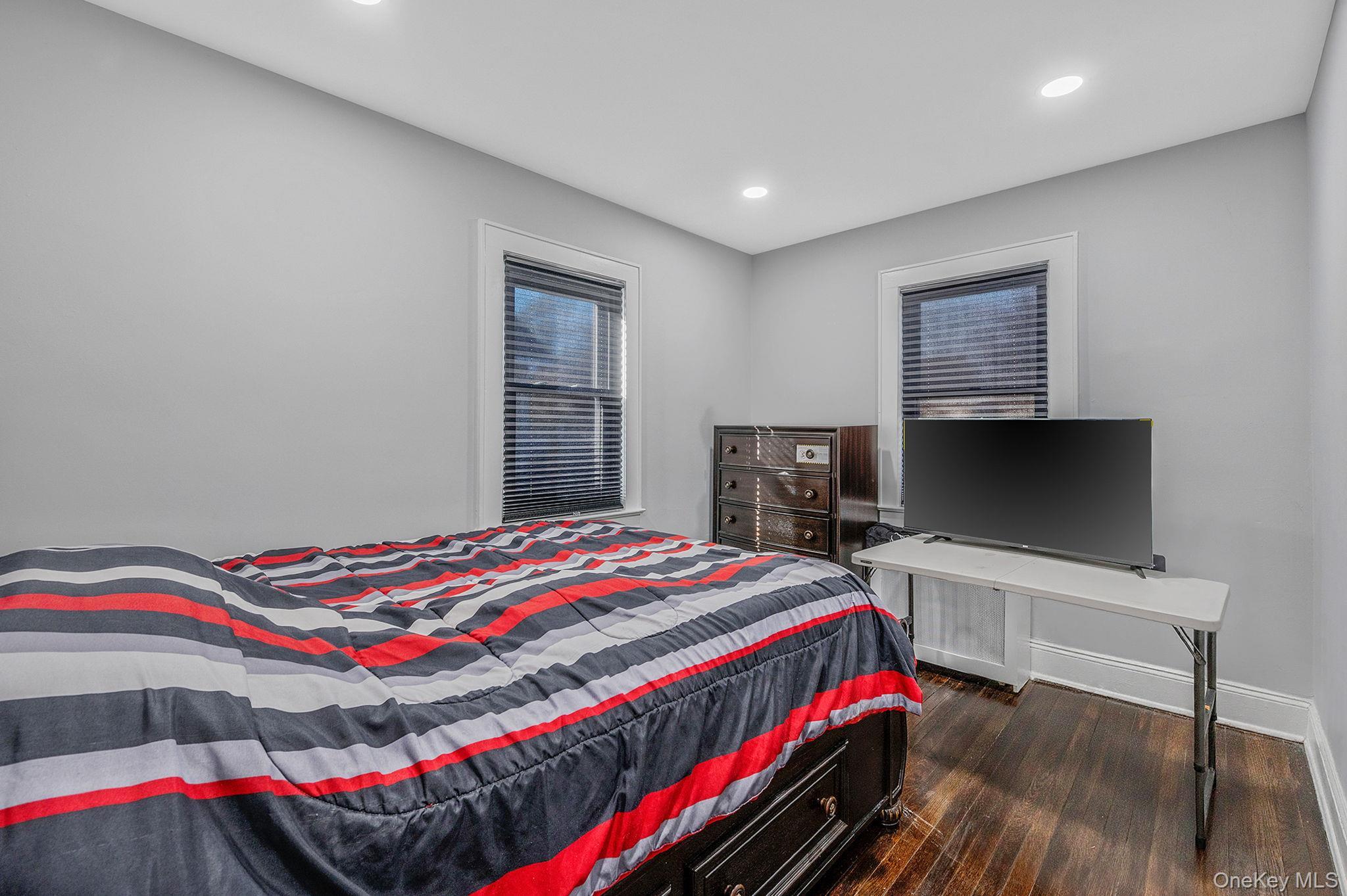 Single Family Orchard Nassau County, NY 11566, MLS-939670-15